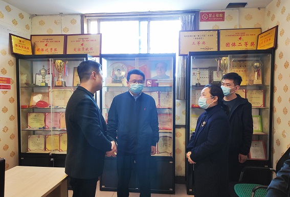 团市委书记杜飞一行 莅临我校考察指导工作 - 亳州市聚才职业培训学校